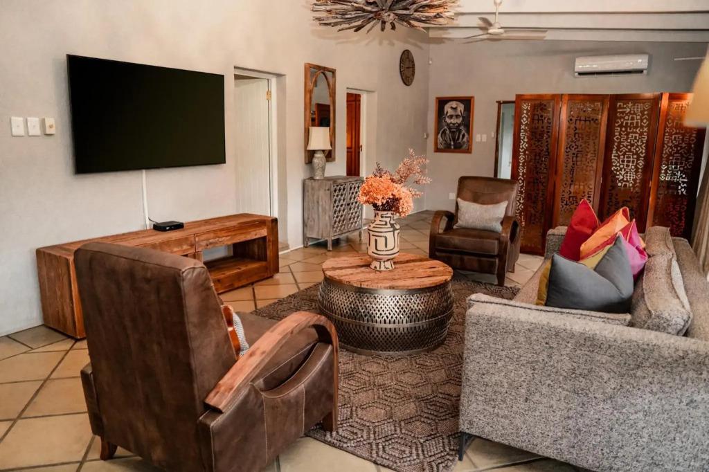 Bush Baby Glen - главное фото