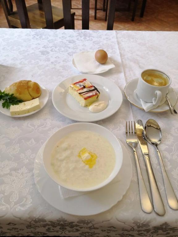 Elbrus HiLoft Hostel - главное фото