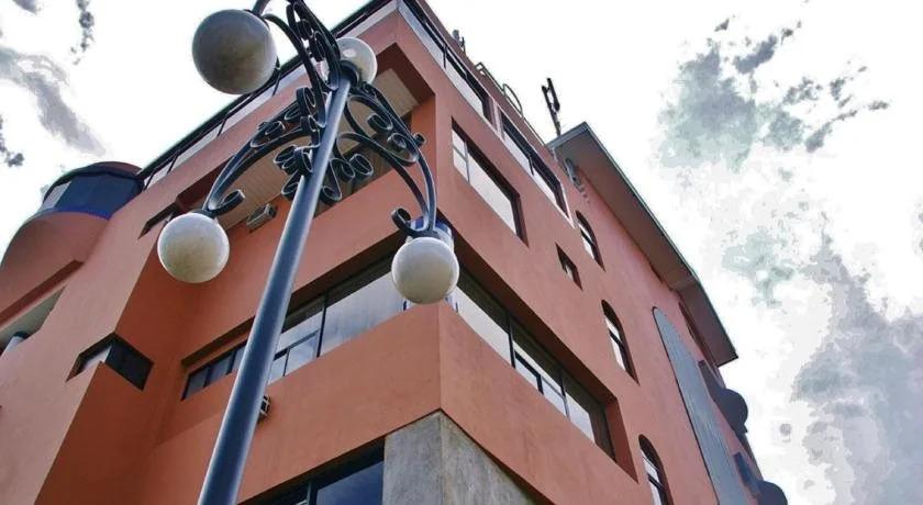 Hotel Valladolid - главное фото