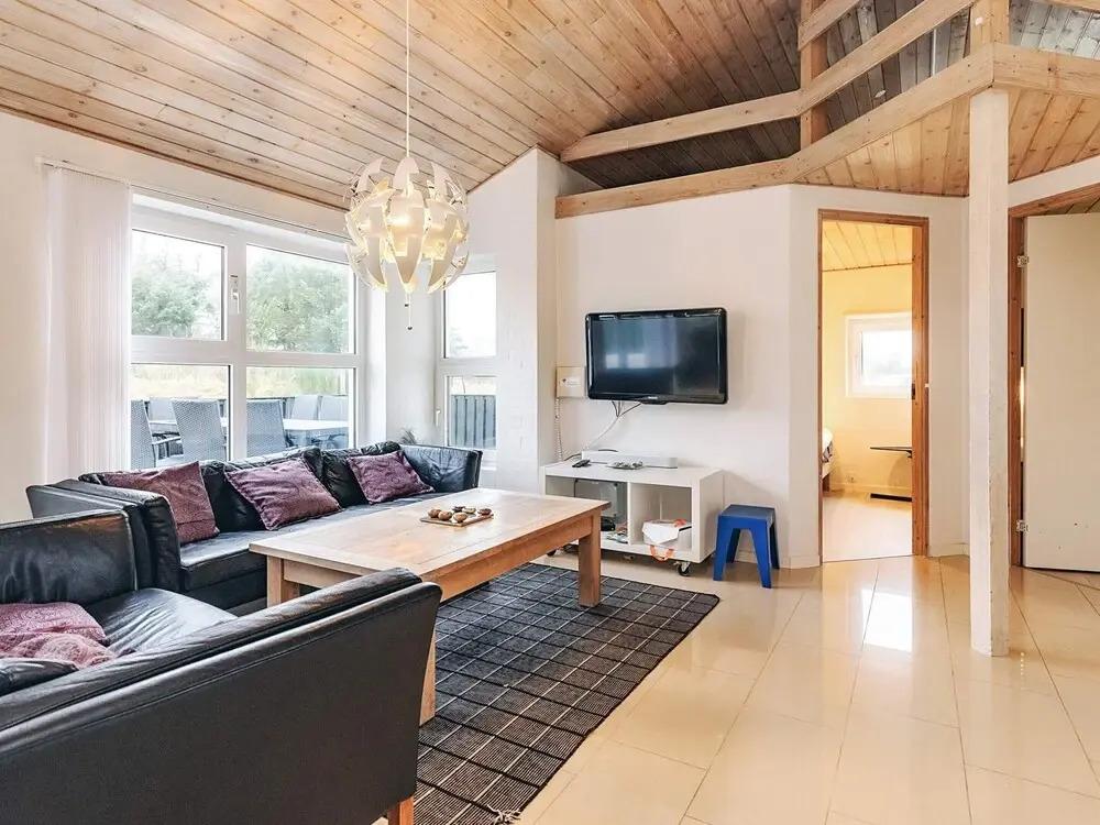 10 Person Holiday Home in Hjorring - главное фото