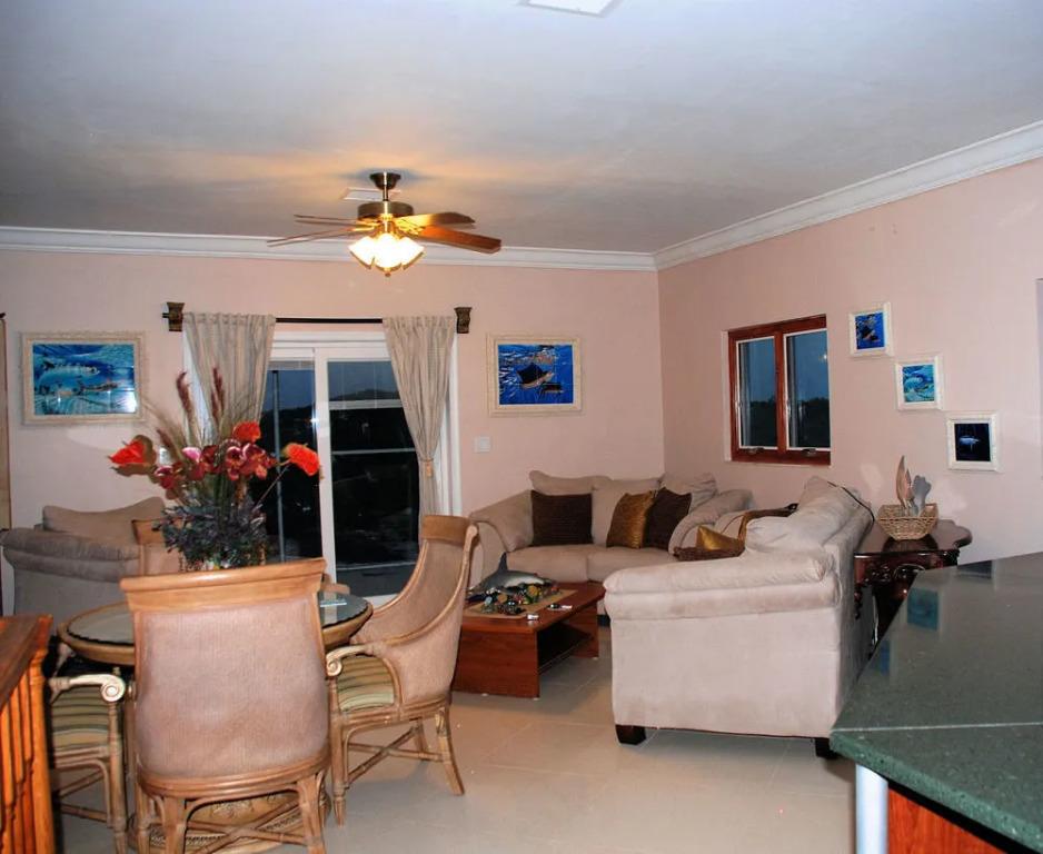 Shangri-La - главное фото