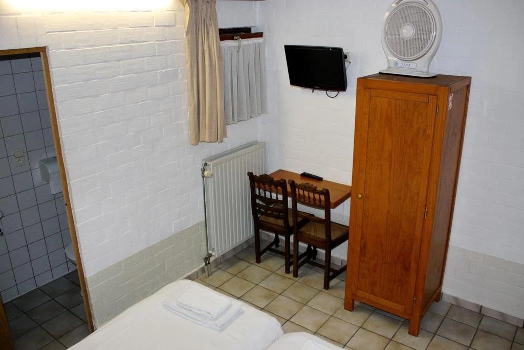 Hotel Plaza - главное фото