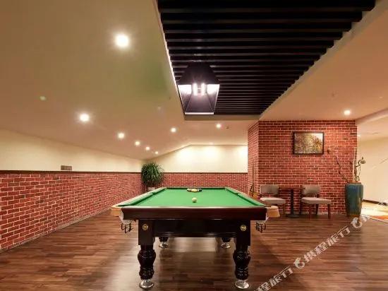 Yohol Hotel Qing Feng Xia - главное фото
