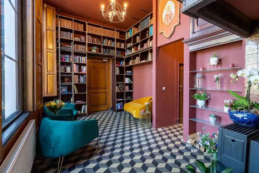 Boutique hotel Lytel Blue - главное фото