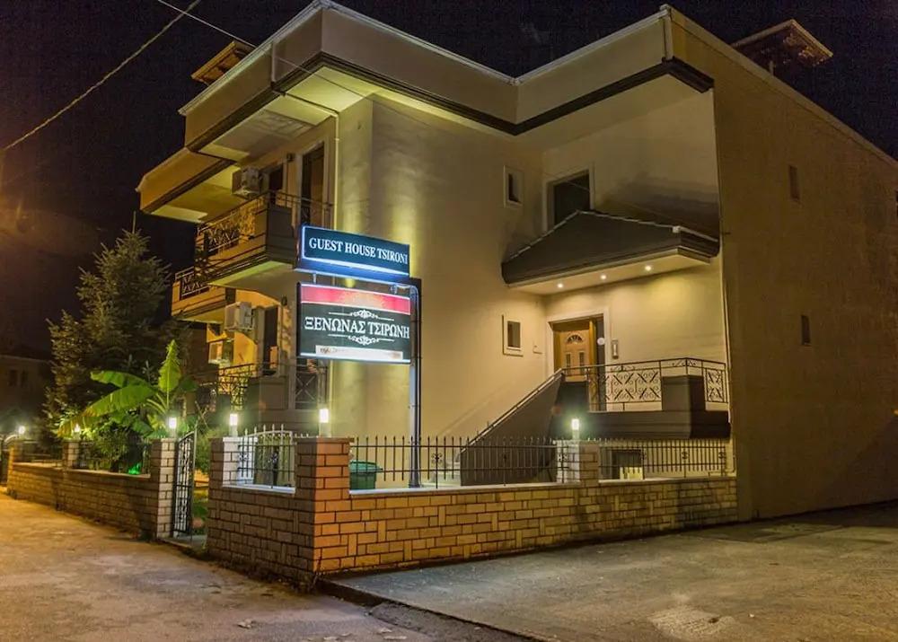 Tsironis Guesthouse - главное фото