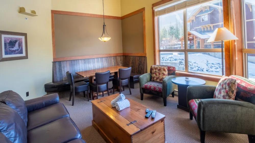 Timberline Lodges by Fernie Lodging Co - главное фото