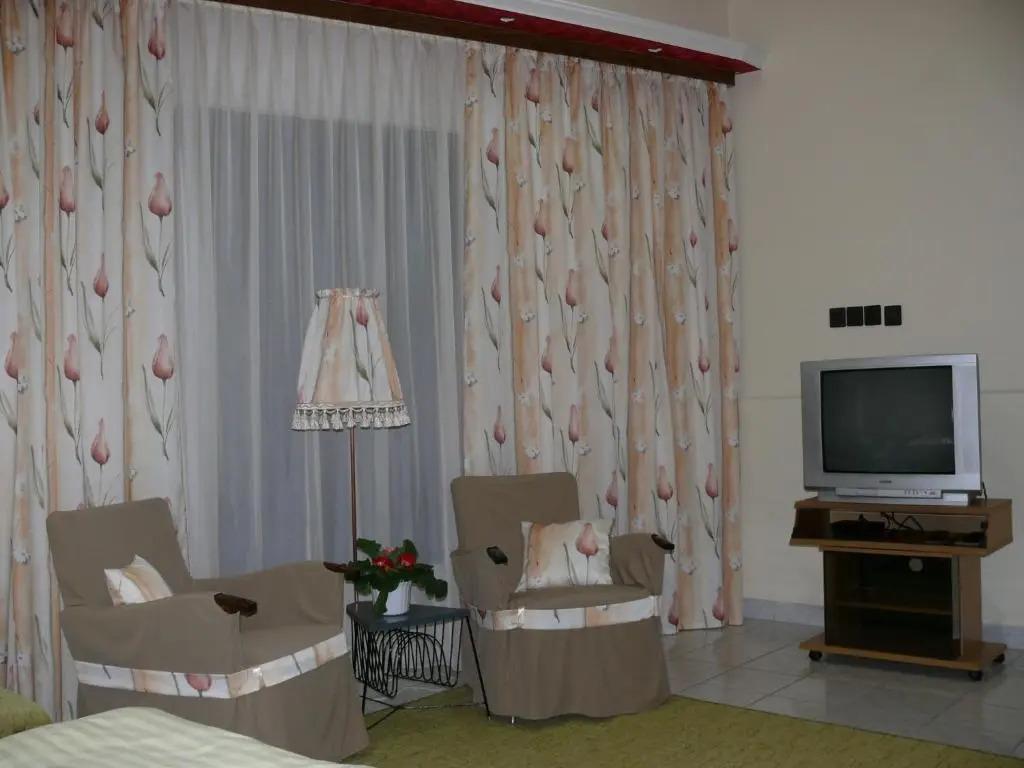 Madácsi Vendégház - главное фото