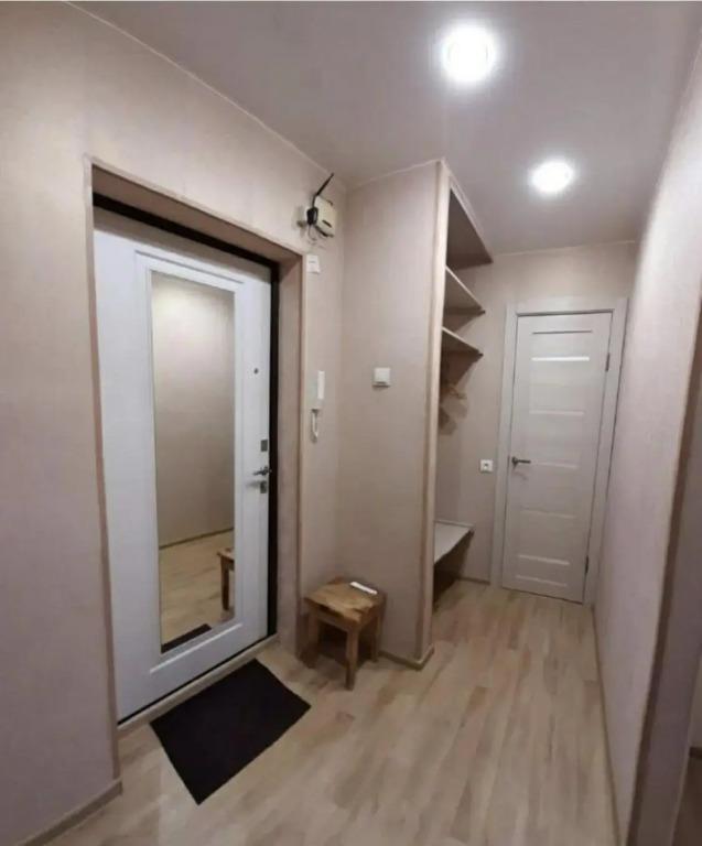 Желтый Нарцисс на улице Пархоменко - главное фото