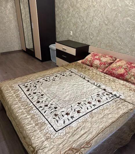 Апартаменты Комфорт на ул. Красная Заря, д. 3 - главное фото