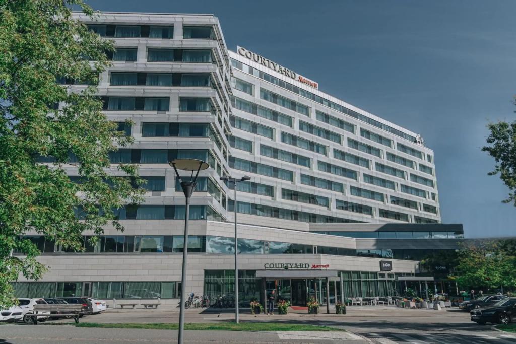 Courtyard by Marriott Stockholm Kungsholmen - главное фото