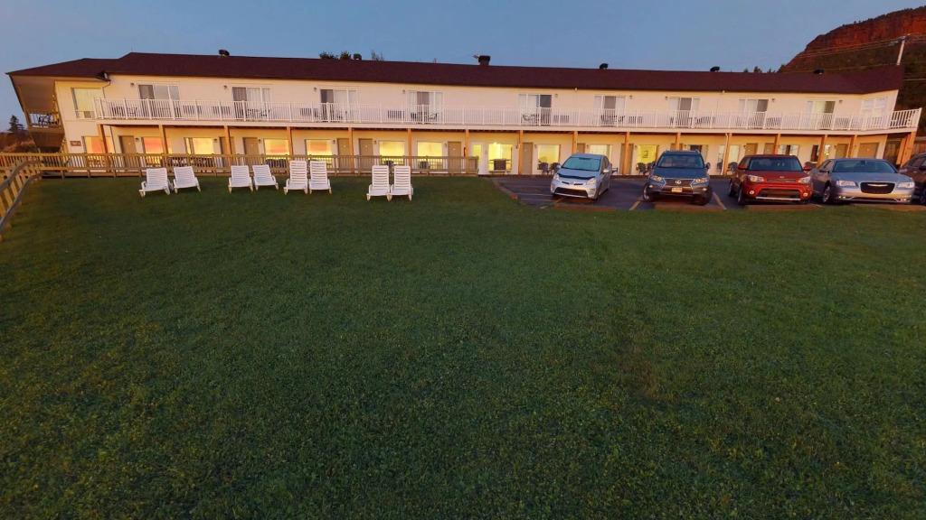 Riotel Percé - главное фото