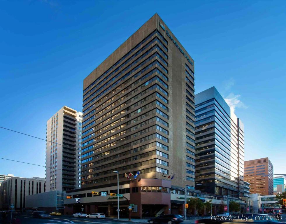 Sandman Signature Calgary Downtown Hotel - главное фото
