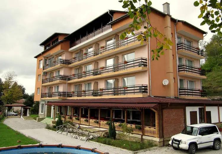 Family Hotel Lipite - главное фото