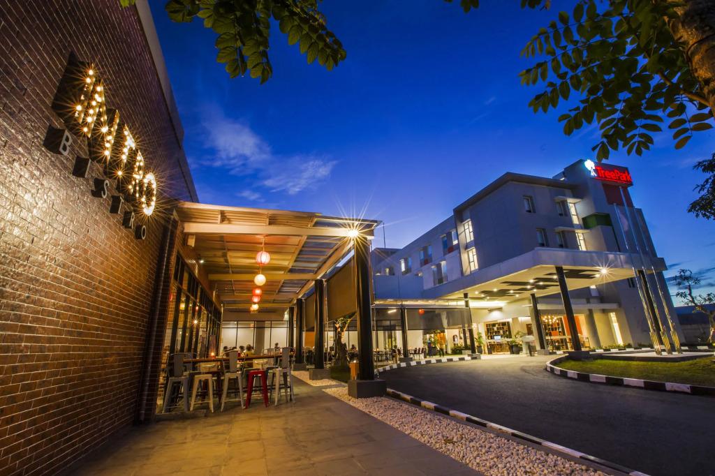 Treepark Hotel Banjarmasin - главное фото
