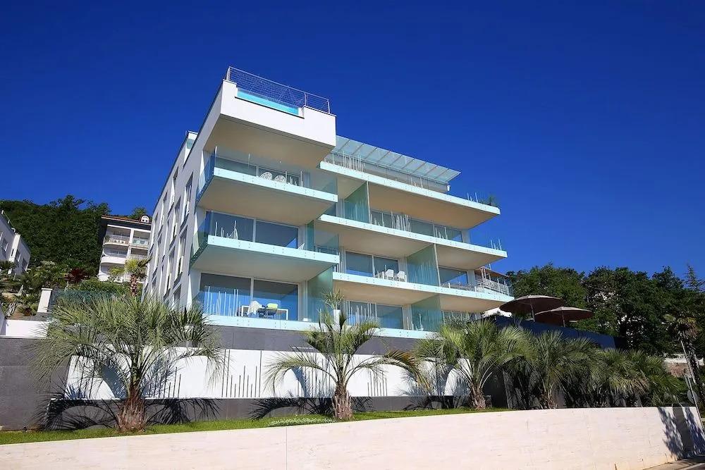 Deluxe apartments Opatija - главное фото