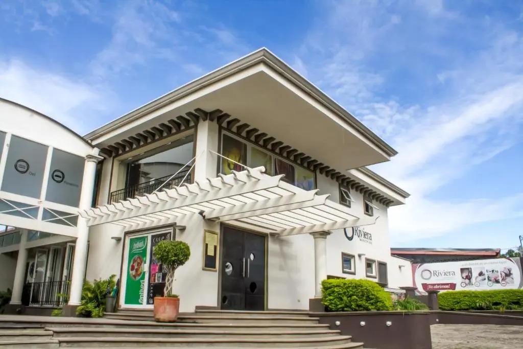 La Riviera Hotel B&B - главное фото