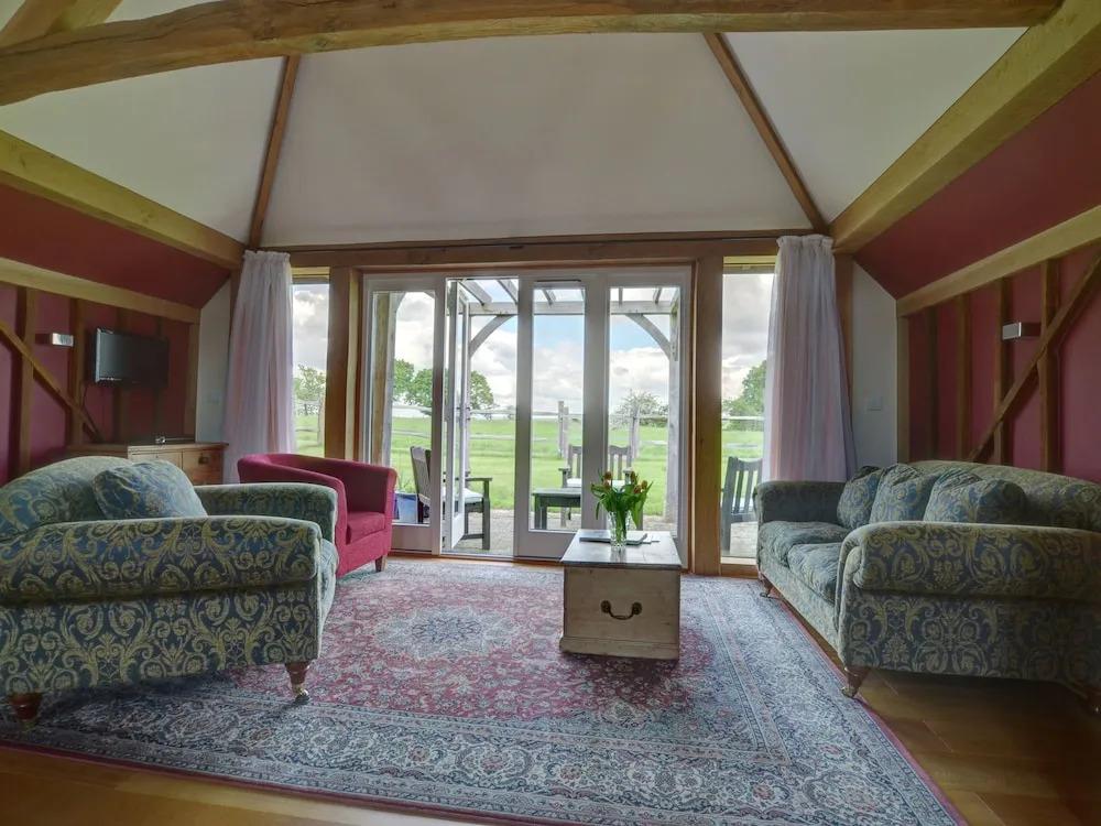 Boutique Holiday Home in Beckley With Serene View - главное фото