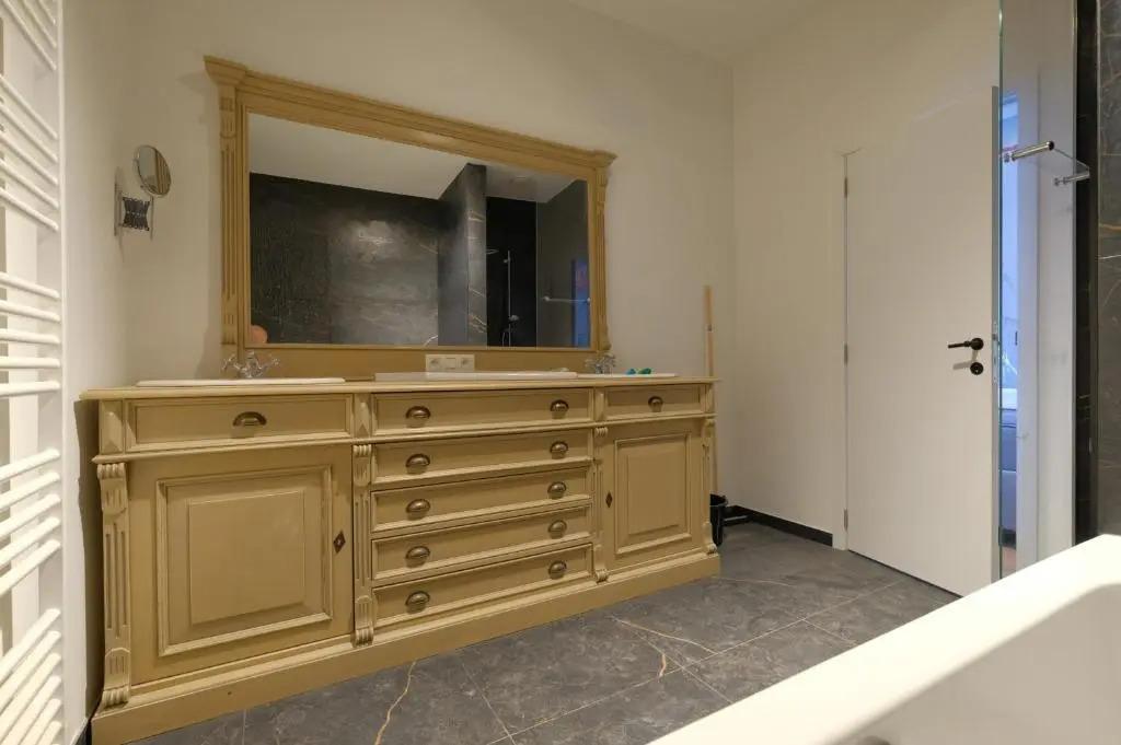 La Maison de la Duchesse de la Vallière - Parking privé gratuit - главное фото