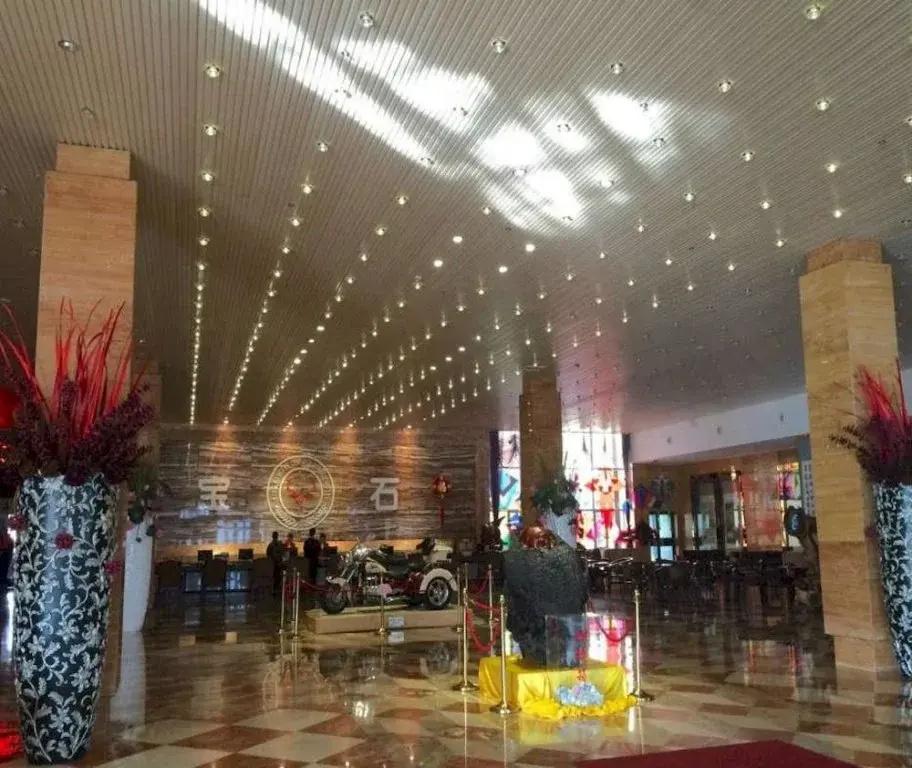Changbaishan Gem Hotel - главное фото