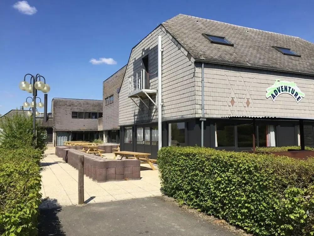 Functional Group Home With a Dishwasher in the Ourthe Valley - главное фото