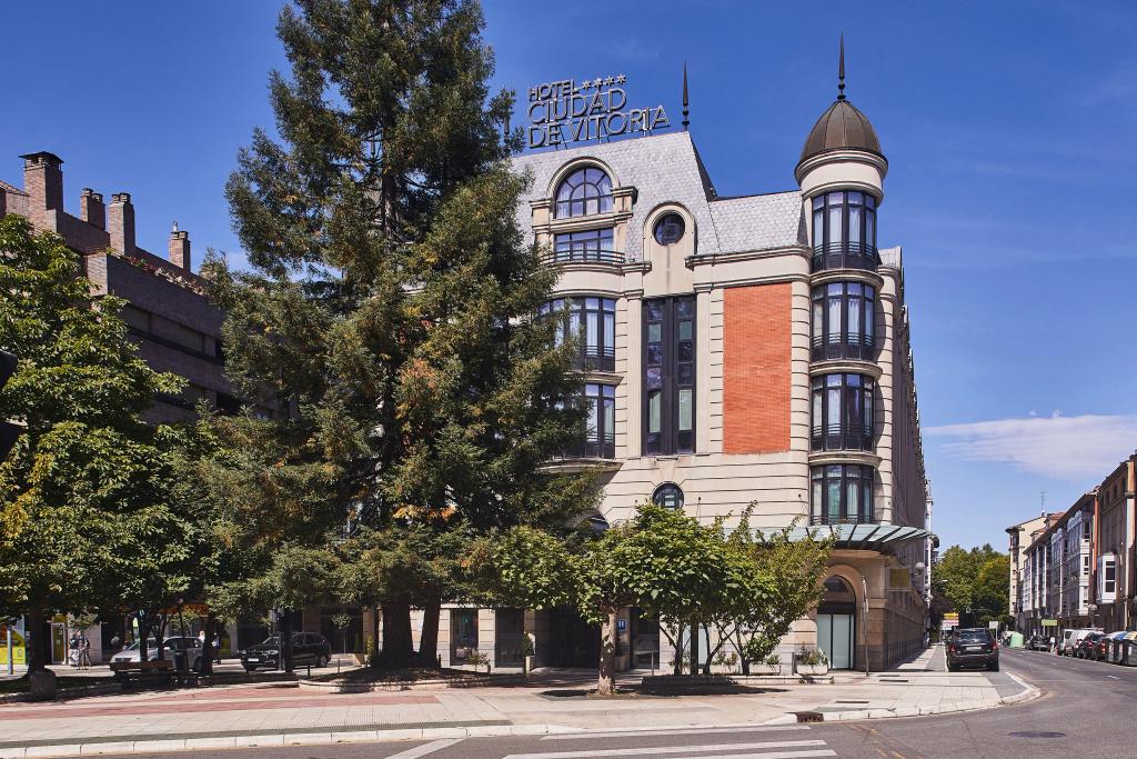 Hotel Silken Ciudad de Vitoria - главное фото