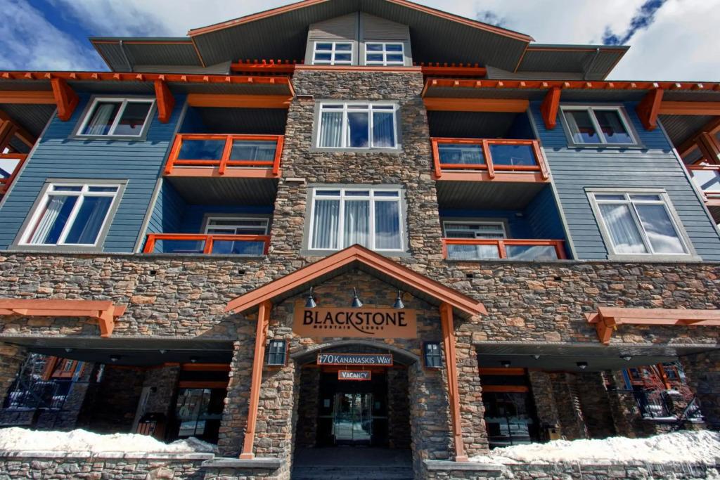 Blackstone Mountain Lodge by CLIQUE - главное фото