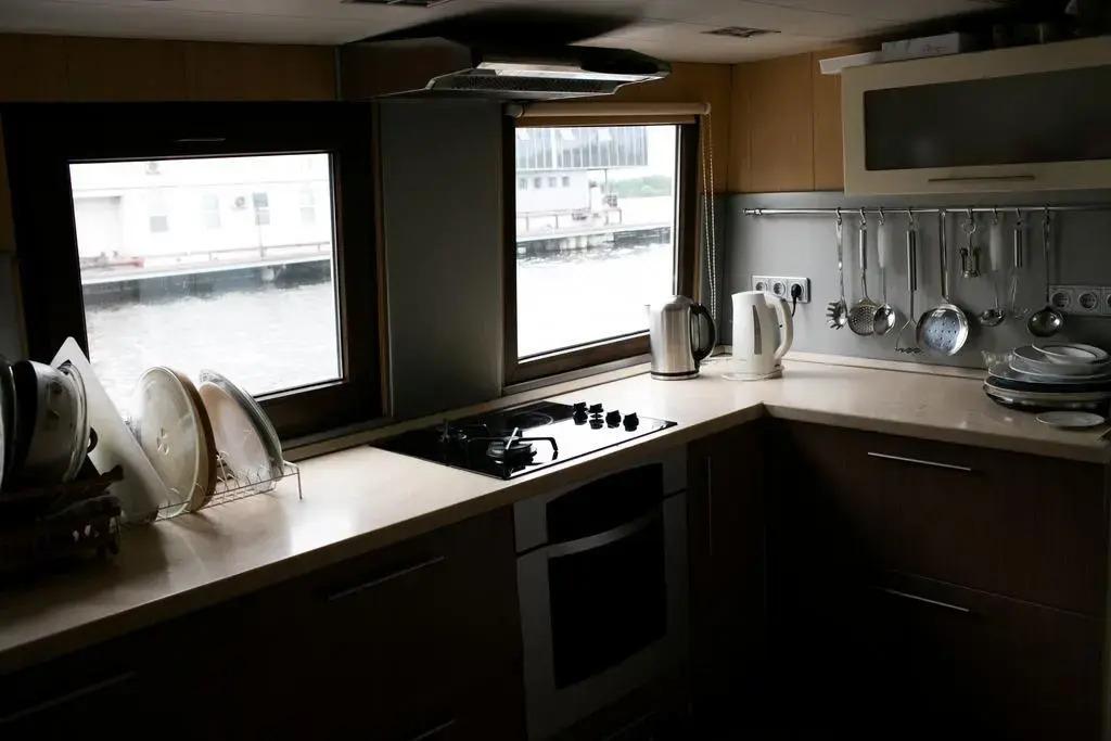 Pelican Yacht Club - главное фото