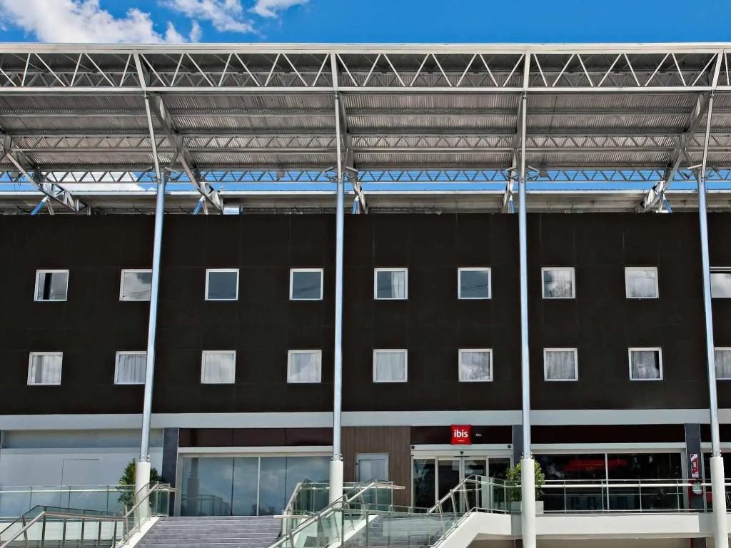 Ibis Pilar - главное фото