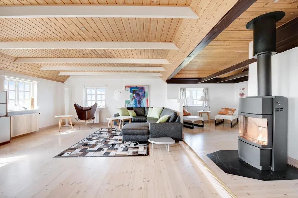 drivethru Bed & Breakfast Hvide Sande - главное фото