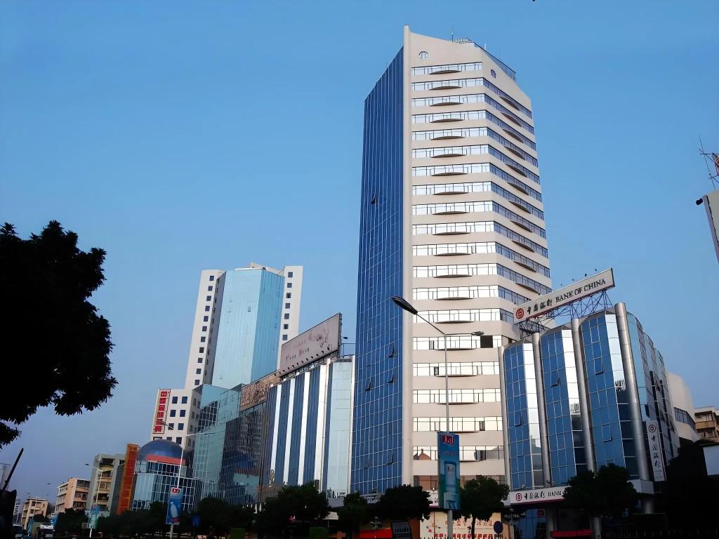 Celeste Palace International Hotel - главное фото