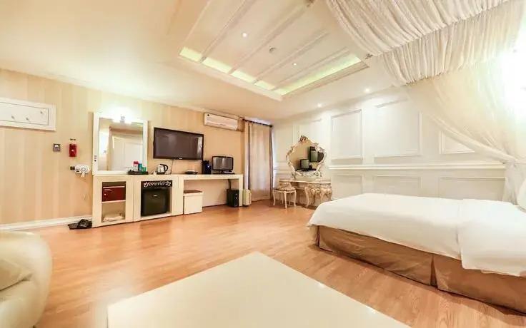 Cheonan F2 - главное фото