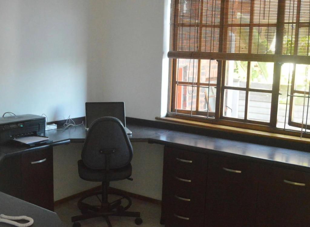 Garvies Surf House - главное фото