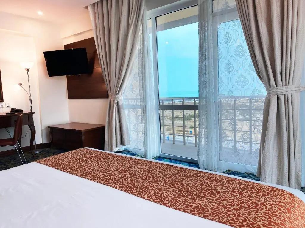 Surgrand Hotel - главное фото