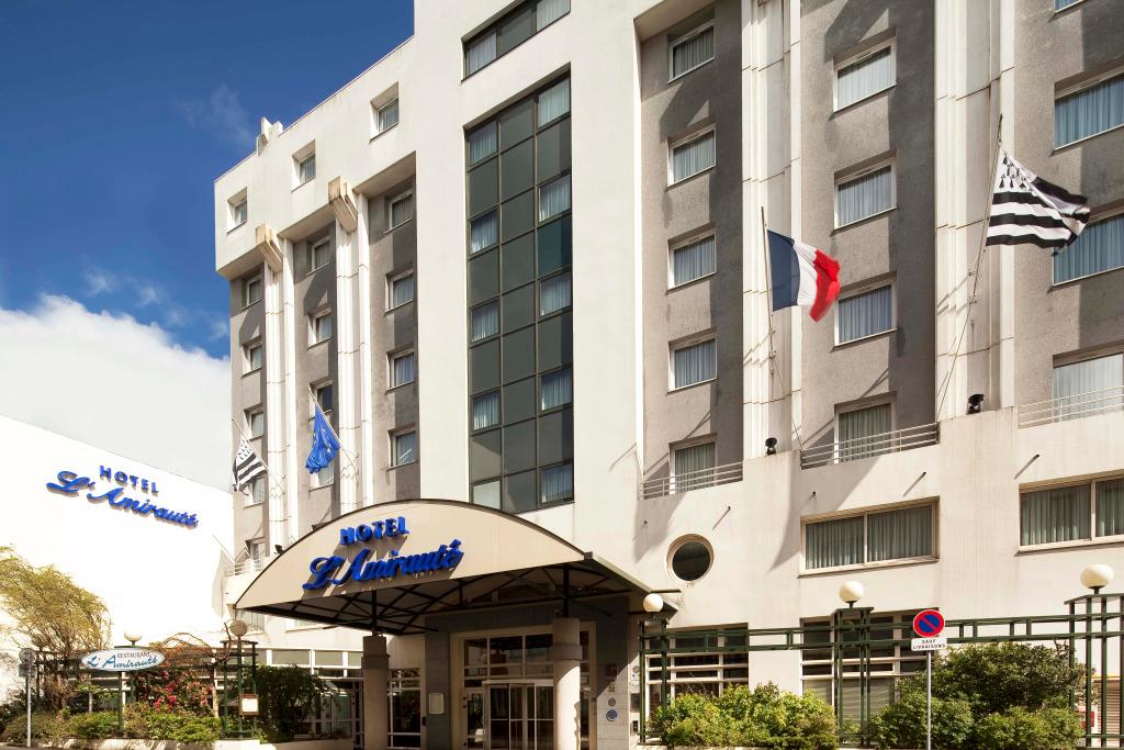 Hôtel l'Amirauté - главное фото