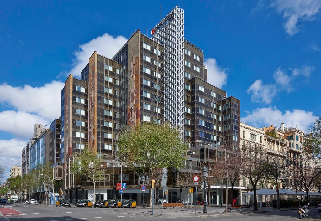 Отель NH Collection Barcelona Gran Calderón - главное фото