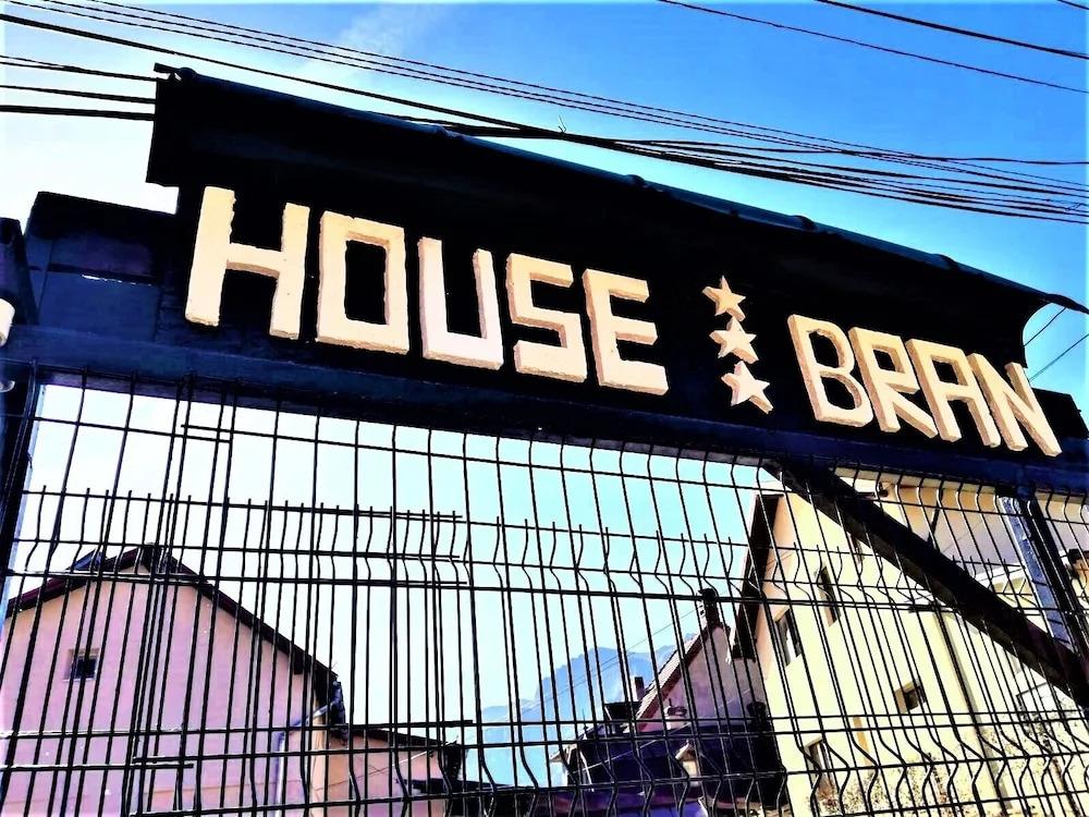 Hotel House Bran - главное фото