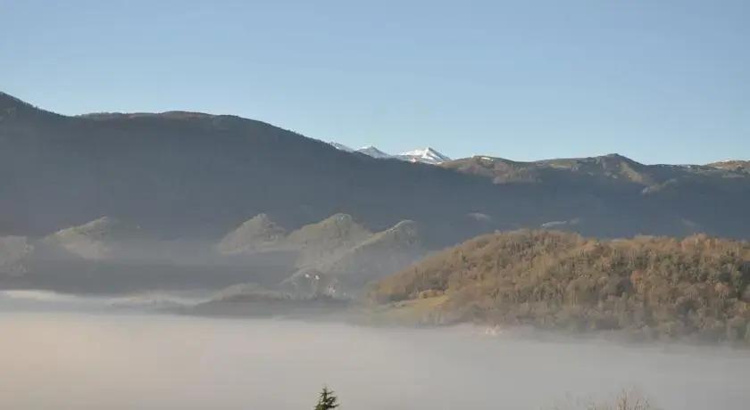 Chambres dHôtes Aux Pieds des Pics - главное фото