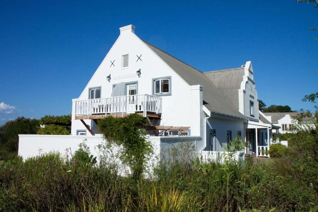 Fynbos Ridge Country House & Cottages - главное фото