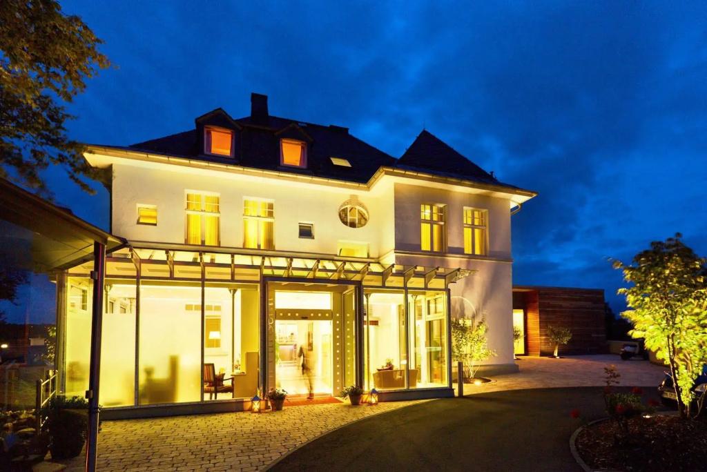 Hotel Villa Hügel - главное фото