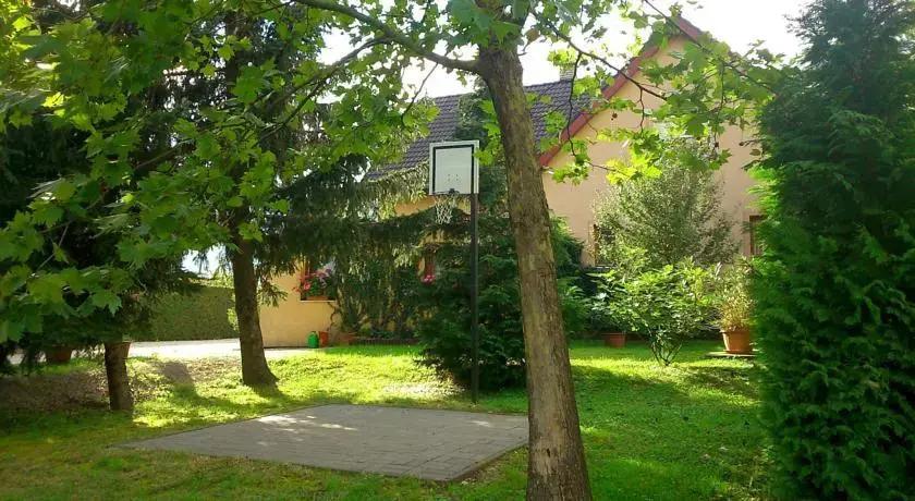 Rebeka Ház - главное фото