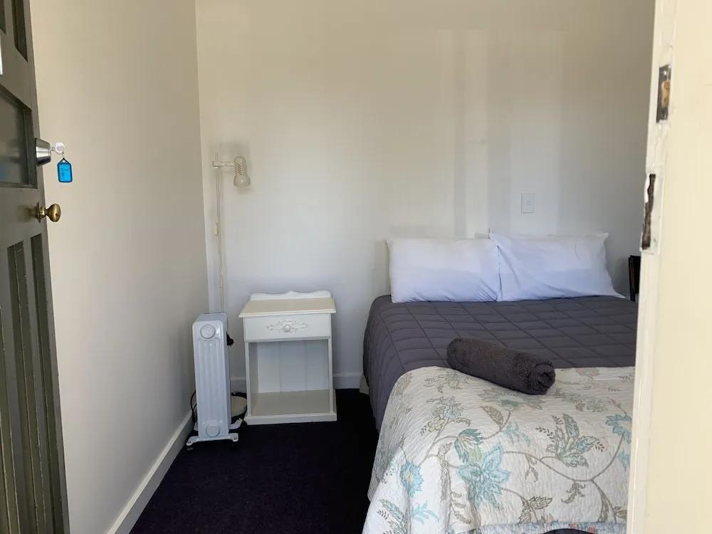 Ikamatua Hotel - главное фото