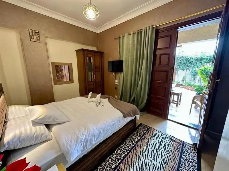 Sol Pyramids Inn - главное фото