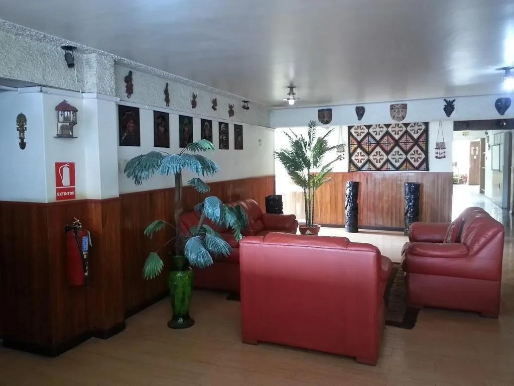 Hotel San Martin Inn - главное фото