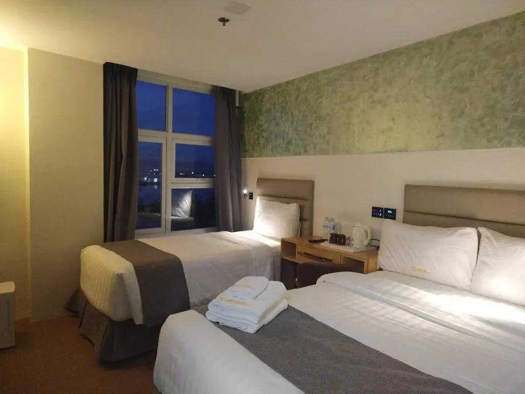 Sempre Premier Inn Mactan Airport Hotel - главное фото