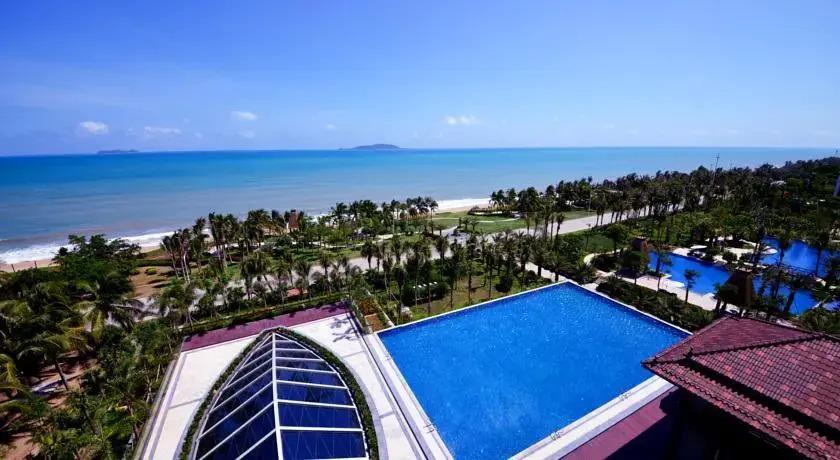 Sanya Bay Guest House All Suites Hotel - главное фото
