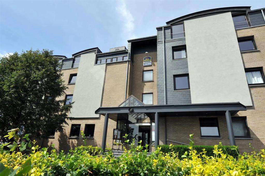 Hotel L' Amandier - главное фото