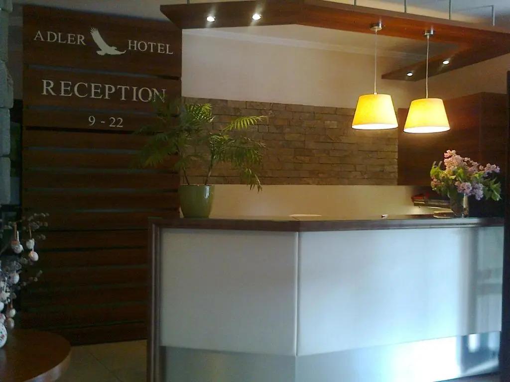 Adler Hotel és Étterem - главное фото