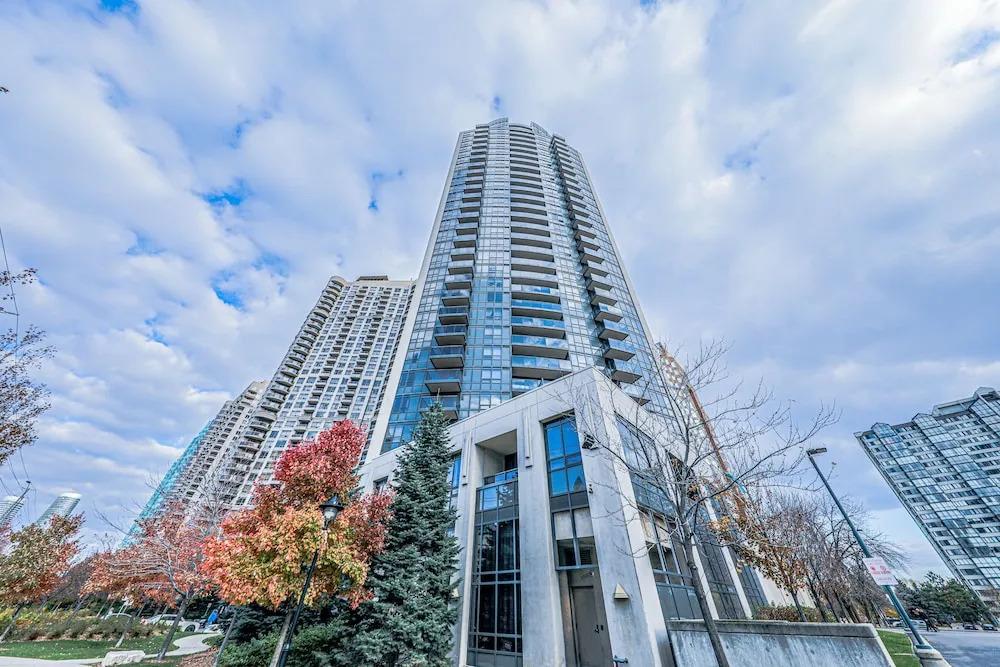 Lake View Luxury Condo by Elite Suites - главное фото