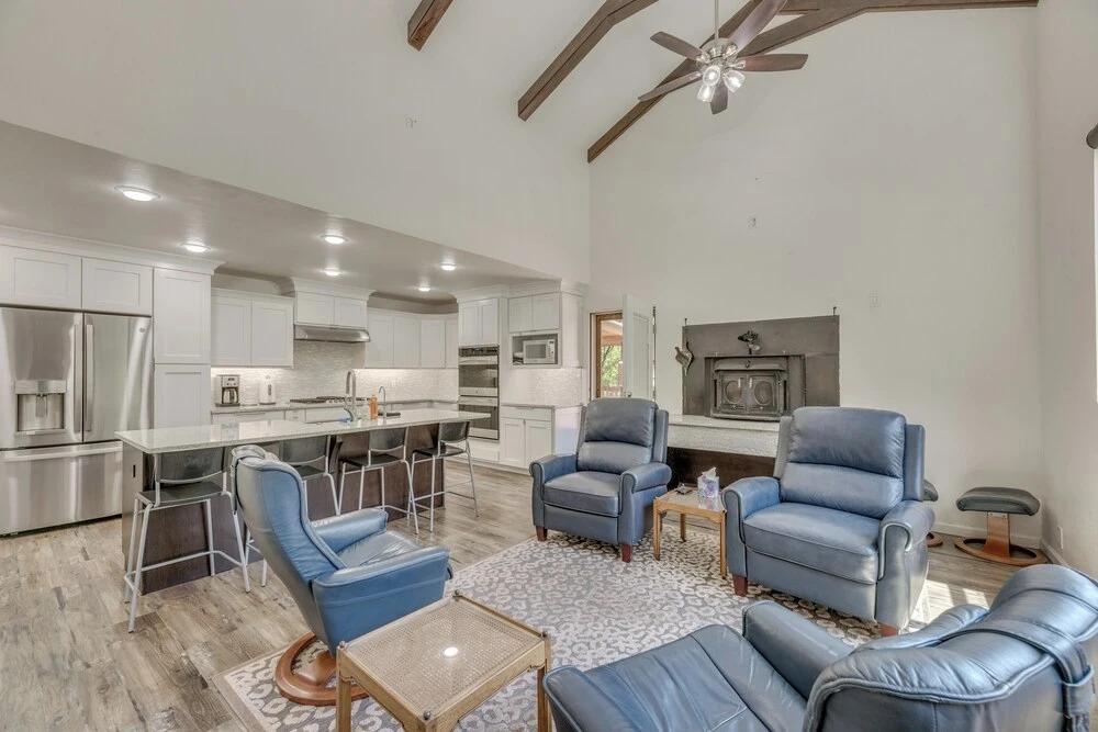 Modern Alpine Cabin 3 Miles to Ski Cloudcroft - главное фото