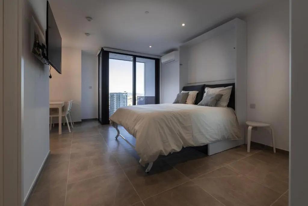 Great Studio With View-hosted by Sweetstay - главное фото